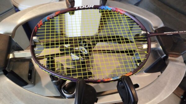 Besaitung Tennis Schläger – Bild 2