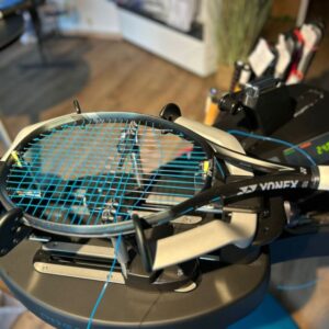 Besaitung Tennis Schläger
